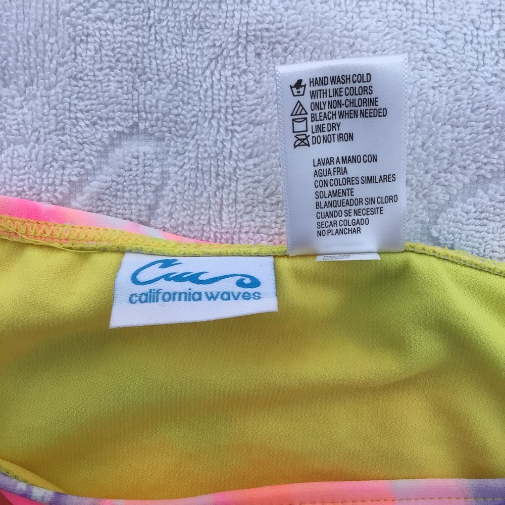 California Waves Tie Dye Bikini Bottoms - Picture 4 of 6